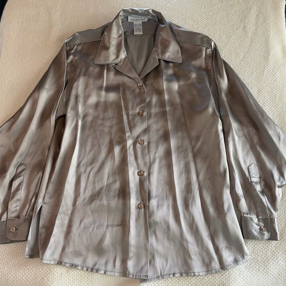 Vintage Anna and Frank 100% Silk Blouse Small Metallic Silver Grey Button Down
